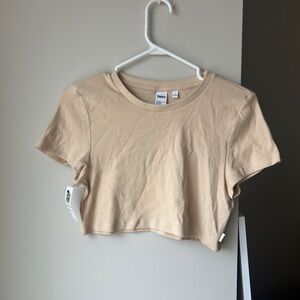 TNA Ribbed Ribcage Cropped Tee in Froth Cream Large